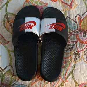 Men’s Nike slides